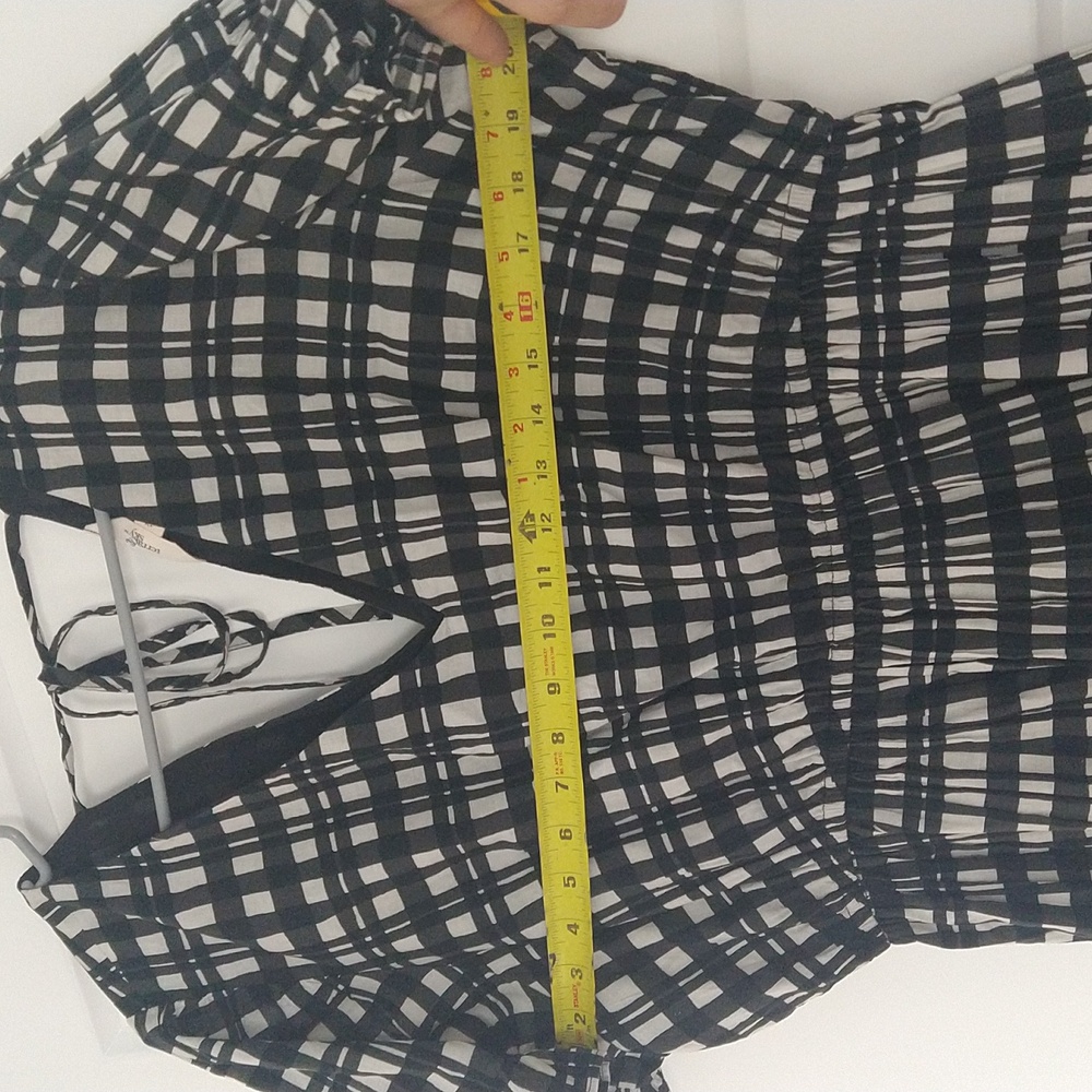 Stylish Black and White Checkered Dress - Picture 6 of 6